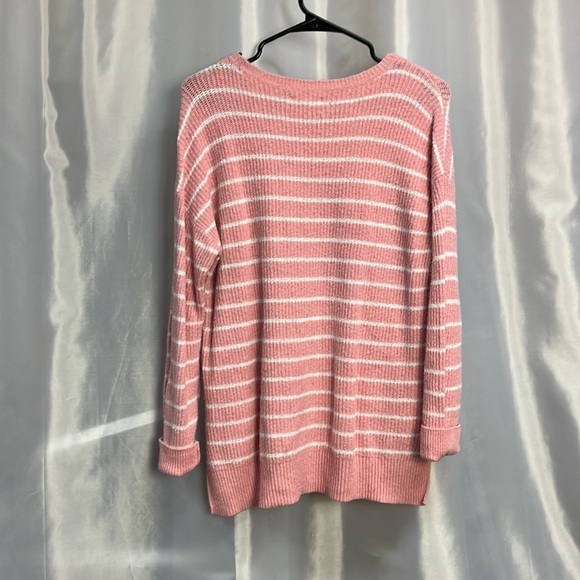 Lauren Conrad sweater - Picture 2 of 4